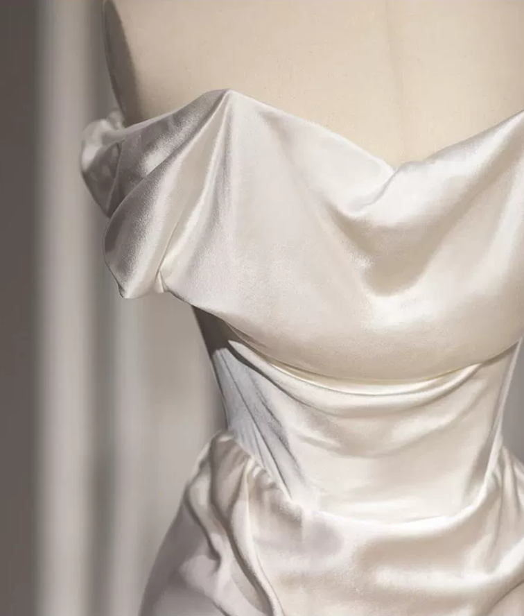Superbe robe de mariée sirène bustier en satin et tulle, longue et en dentelle, C4563