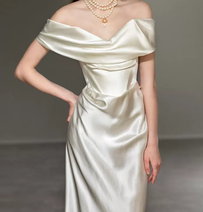 Superbe robe de mariée sirène bustier en satin et tulle, longue et en dentelle, C4563