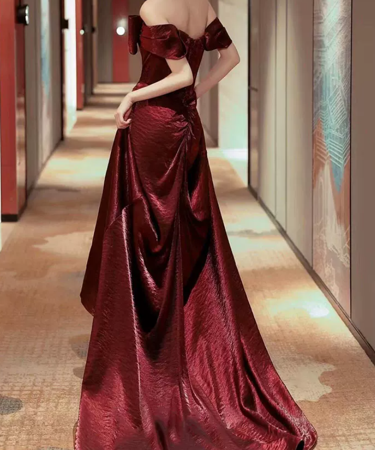 Robe de bal de princesse bustier à volants en satin long, robe de soirée C8117