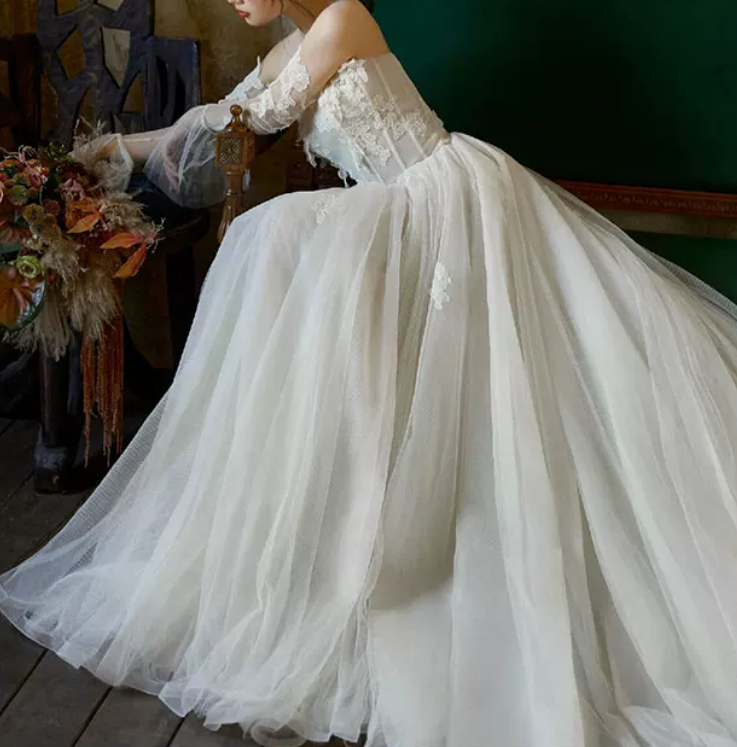 Superbe robe de mariée sirène bustier en satin et tulle, longue et en dentelle, C4563