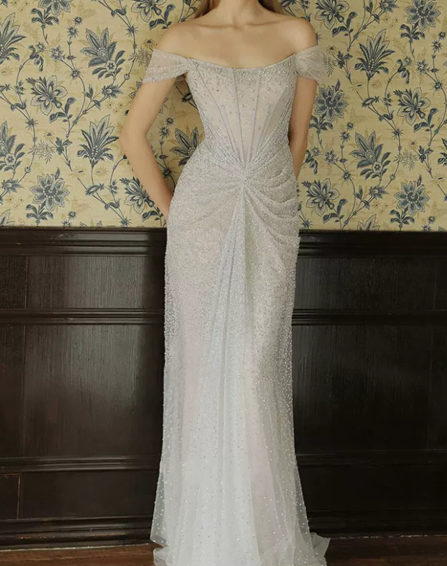 Robe de bal de princesse bustier à volants en satin long, robe de soirée C8117