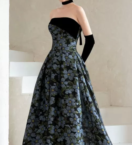 Robe de bal de princesse bustier à volants en satin long, robe de soirée C8117