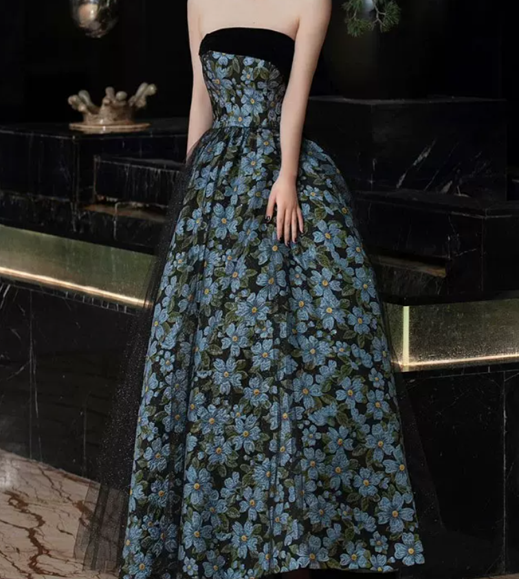 Robe de bal de princesse bustier à volants en satin long, robe de soirée C8117