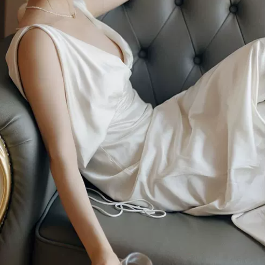 Superbe robe de mariée sirène bustier en satin et tulle, longue et en dentelle, C4563