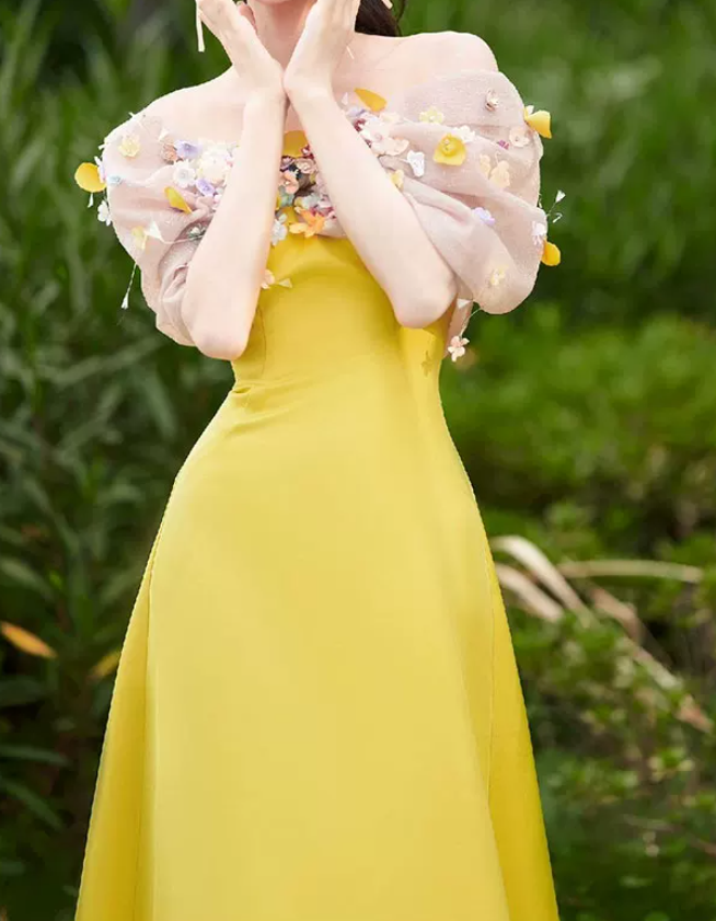 Elegant Off-Shoulder Yellow Prom Dress Appliques A-Line Evening Dress C8911