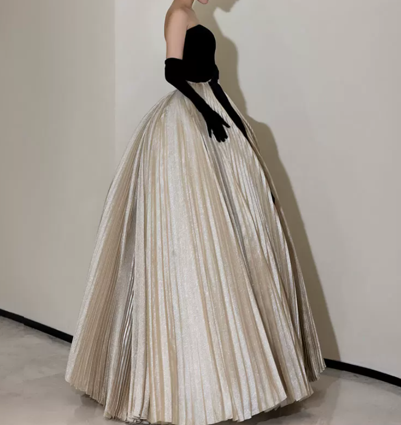Robe de bal de princesse bustier à volants en satin long, robe de soirée C8117