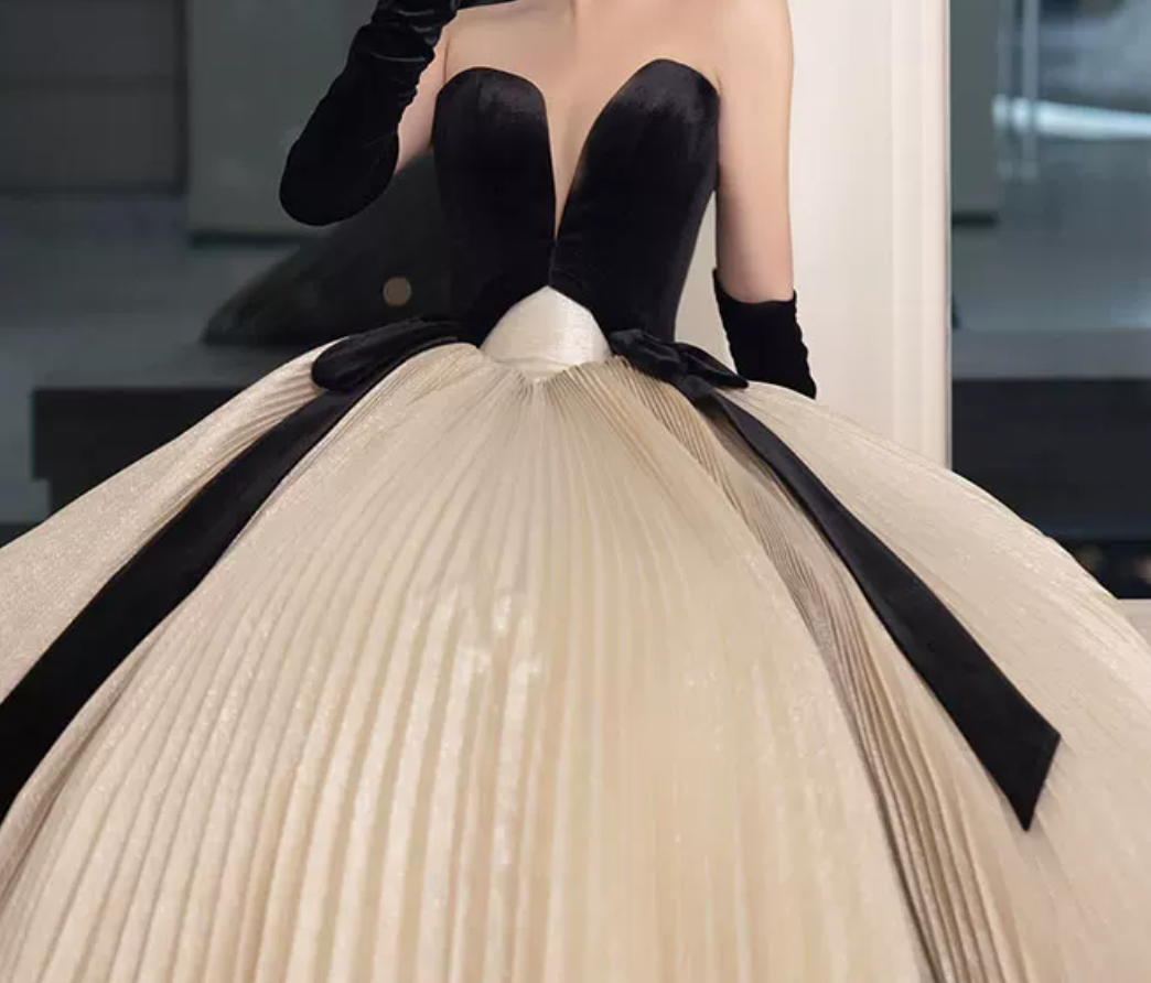 Robe de bal de princesse bustier à volants en satin long, robe de soirée C8117