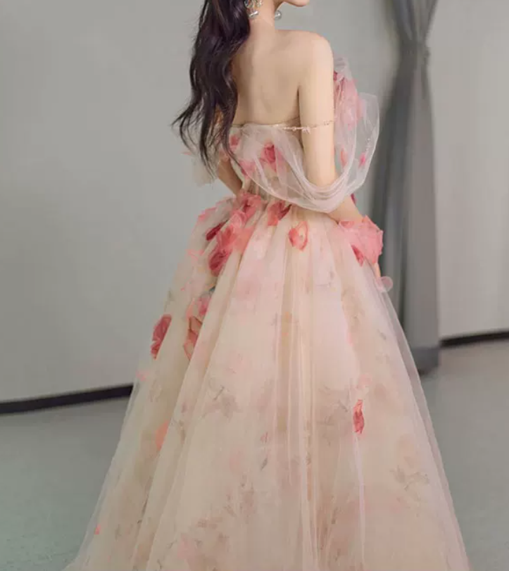 Robe de bal de princesse bustier à volants en satin long, robe de soirée C8117