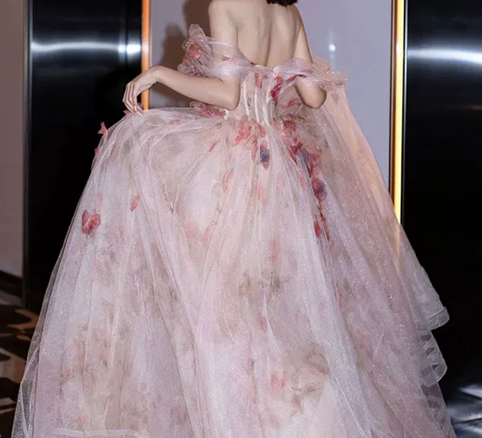Robe de bal de princesse bustier à volants en satin long, robe de soirée C8117