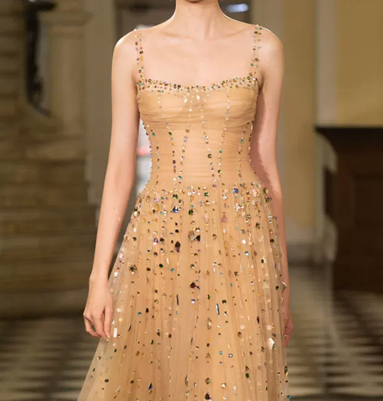 Robe de bal de princesse bustier à volants en satin long, robe de soirée C8117