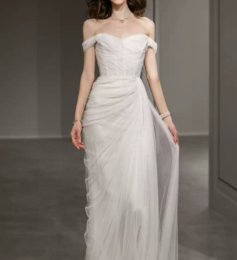 Superbe robe de mariée sirène bustier en satin et tulle, longue et en dentelle, C4563