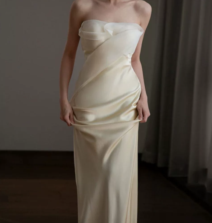 Superbe robe de mariée sirène bustier en satin et tulle, longue et en dentelle, C4563