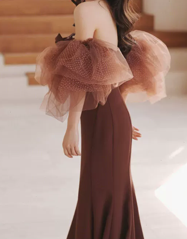Robe de bal de princesse bustier à volants en satin long, robe de soirée C8117