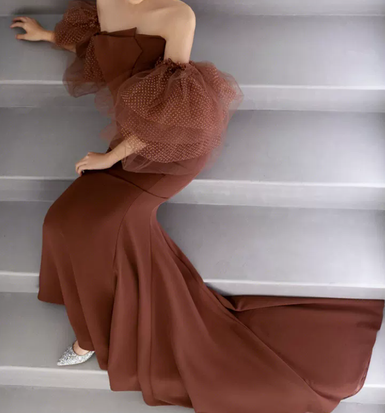 Robe de bal de princesse bustier à volants en satin long, robe de soirée C8117