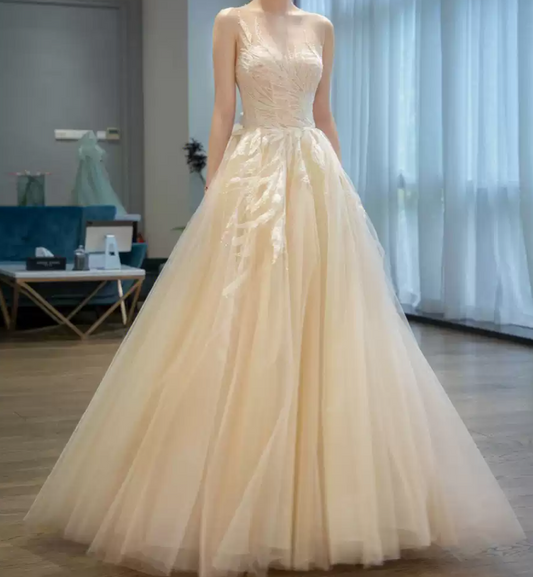 Graceful Illusion Neck Wedding Dresses Sequins Tulle Mermaid Bridal Dress C8958