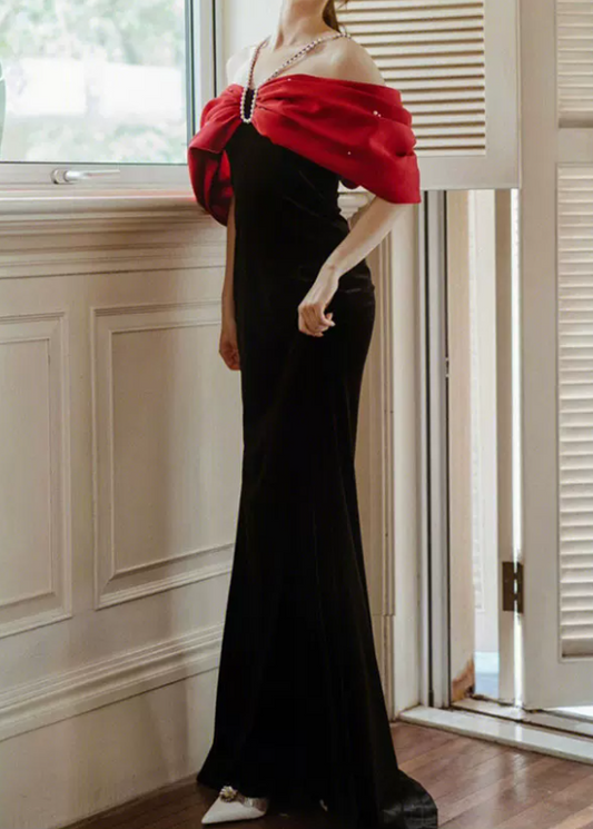 Vintage Halter Neck Black Prom Dress Pearls Evening Dress C8959