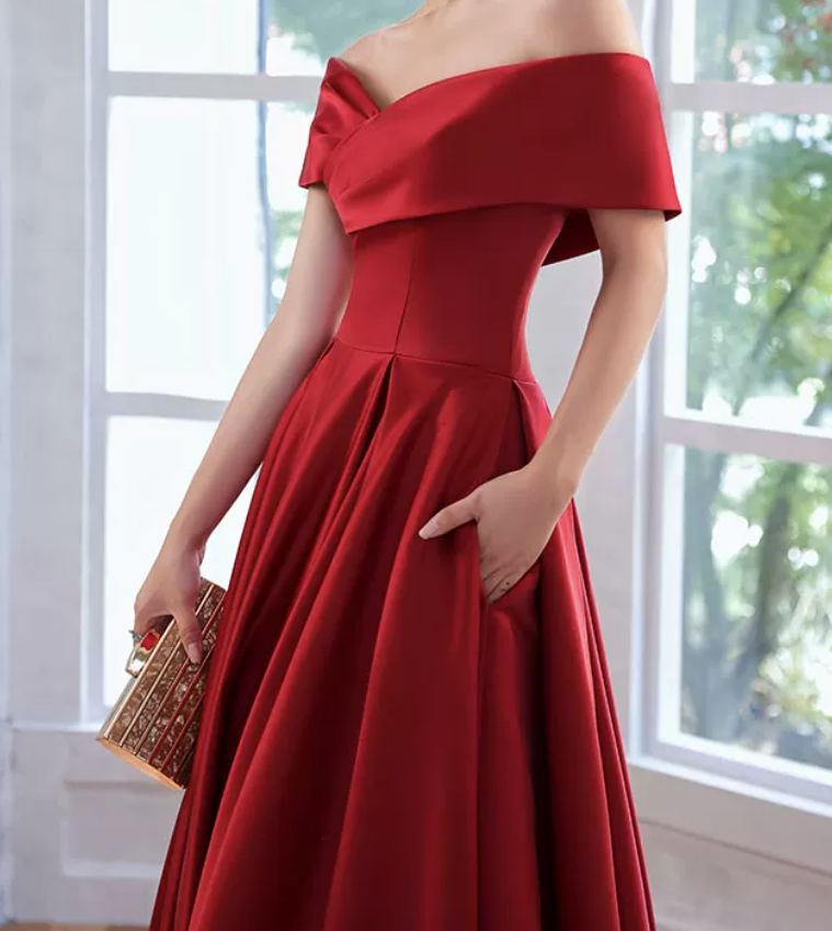 Classic Off-Shoulder Red Prom Dress Satin A-Line Evening Dress C8971