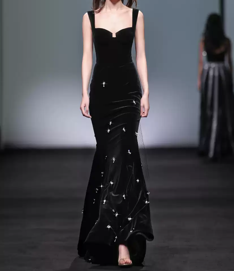 Sleek Spaghetti Straps Black Prom Dress Rhinestones Mermaid Evening Dress C8973