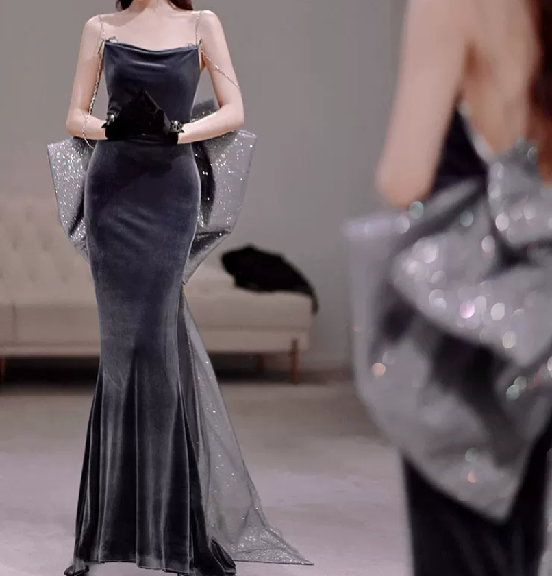 Graceful Spaghetti Straps Blue Prom Dress Sequins Bow Velvet Mermaid Evening Dress C8983