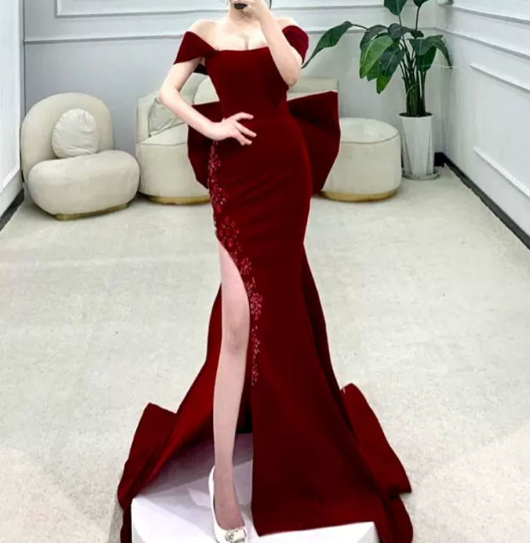 Robe de bal de princesse bustier à volants en satin long, robe de soirée C8117