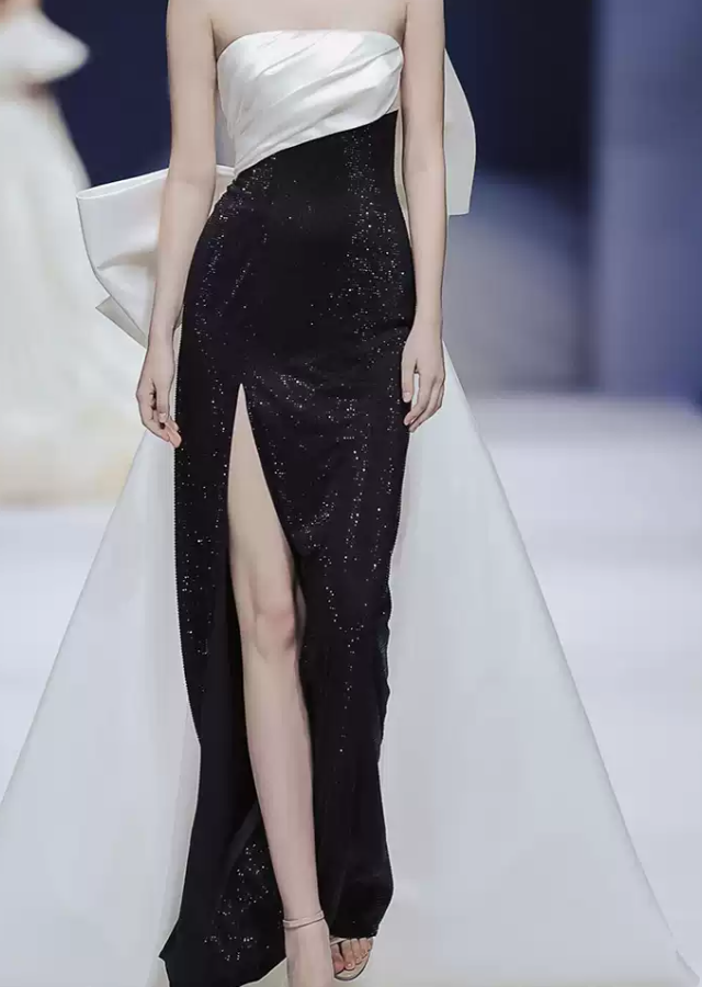 Robe de bal de princesse bustier à volants en satin long, robe de soirée C8117