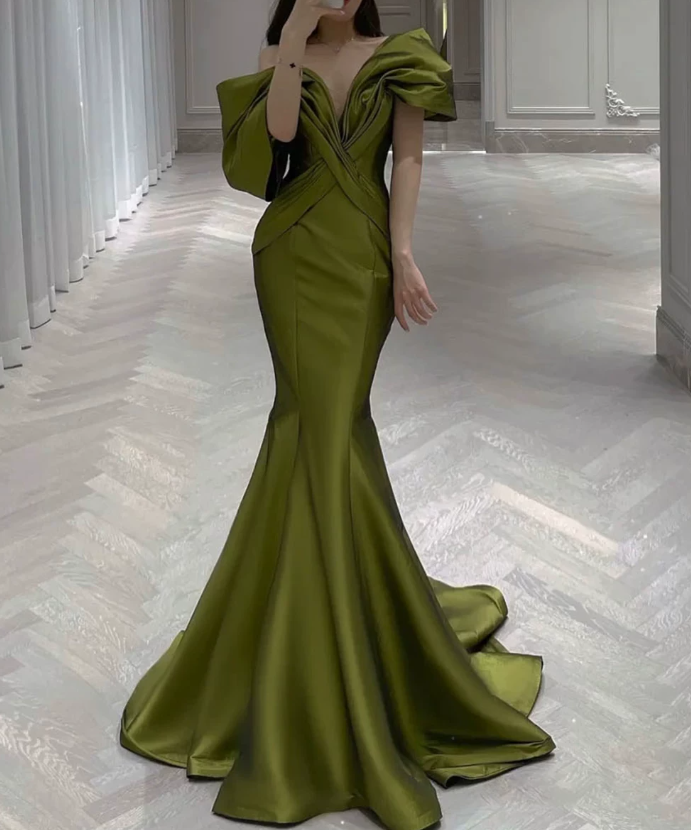 Robe de bal de princesse bustier à volants en satin long, robe de soirée C8117