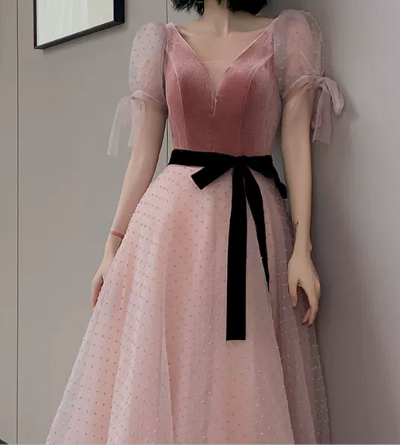 Trendy V Neck Bows Pink Prom Dress Short Sleeve Dots Tulle A-Line Evening Dress C9008