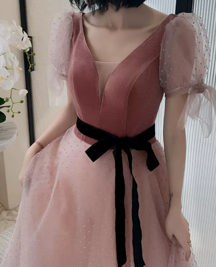 Trendy V Neck Bows Pink Prom Dress Short Sleeve Dots Tulle A-Line Evening Dress C9008