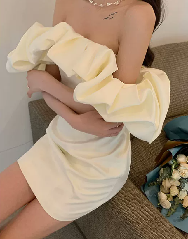Sleek Ruffled Off-Shoulder Homecoming Dress Satin Sheath Birthday Dress C9012