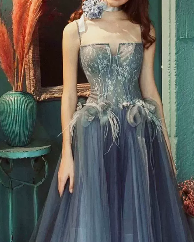 Chic Spaghetti Straps Bodice Prom Dress Blue Tulle A-Line Evening Dress C9018