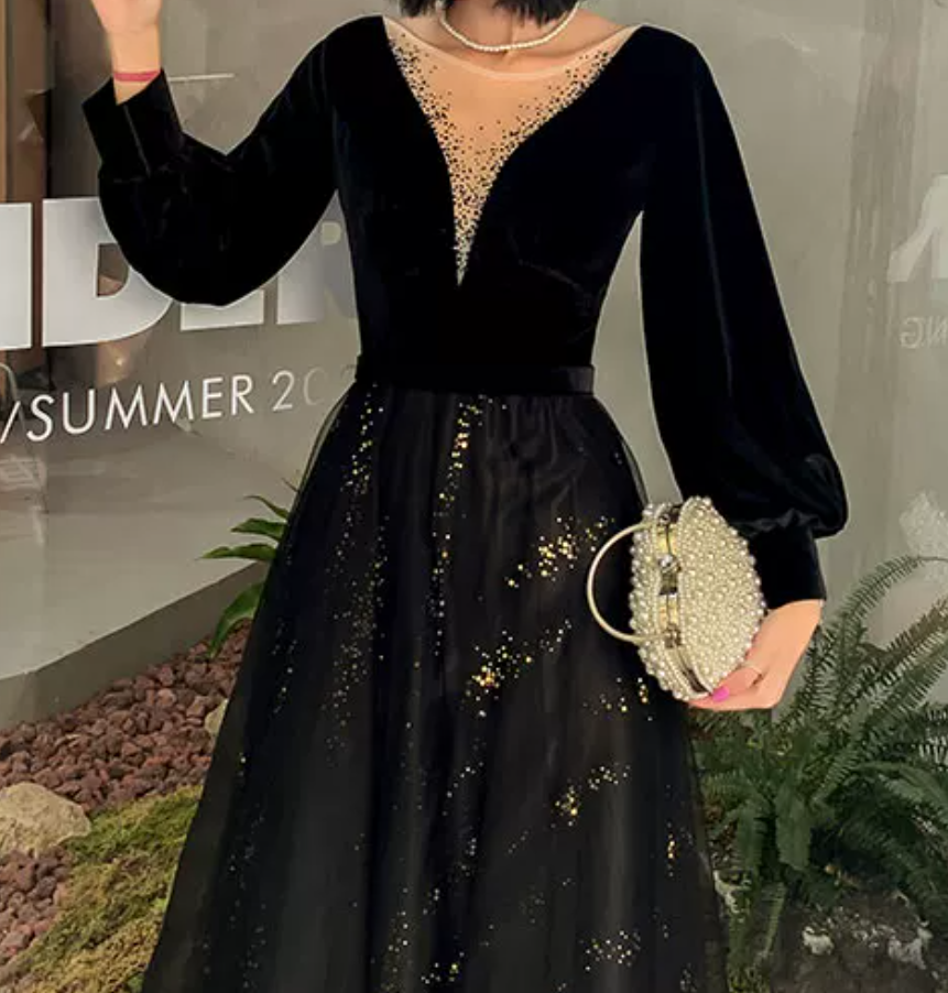 Sexy V Neck Black Prom Dress Long Sleeve Sequins Evening Dress C9022