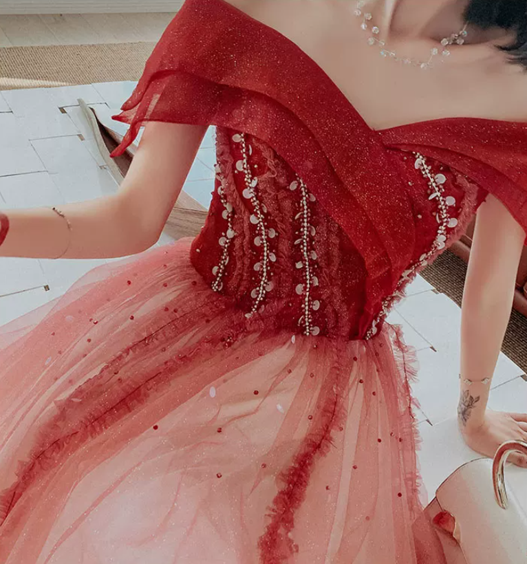 Robe de bal de princesse bustier à volants en satin long, robe de soirée C8117