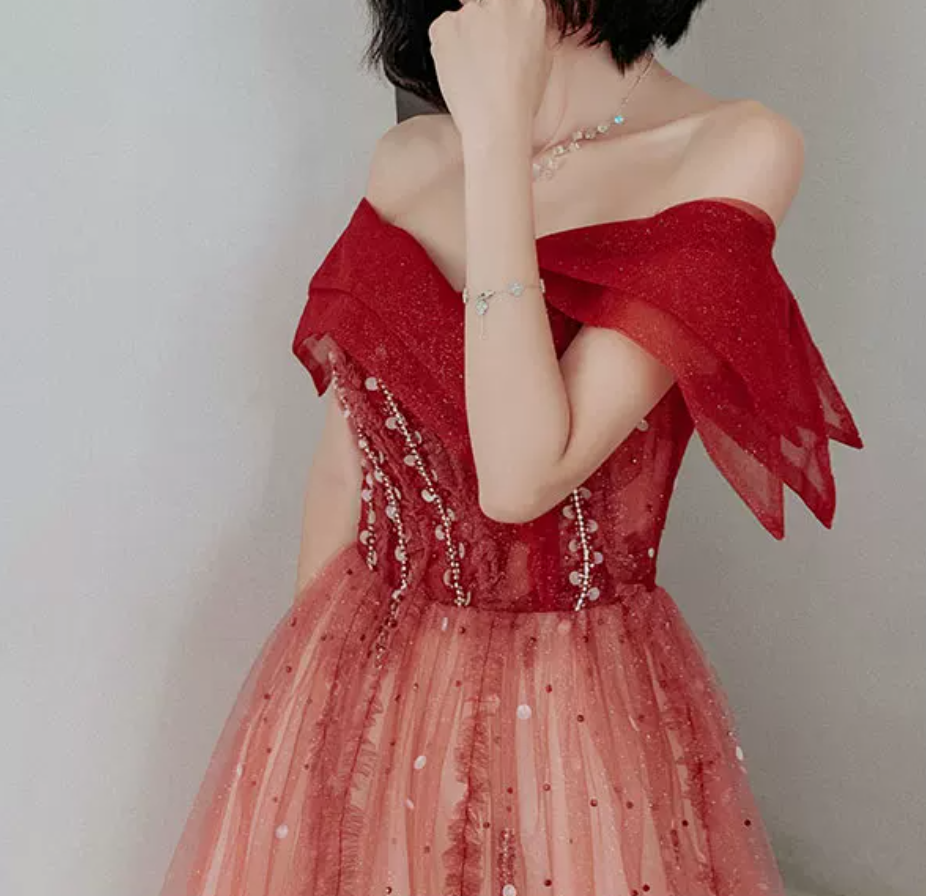 Robe de bal de princesse bustier à volants en satin long, robe de soirée C8117