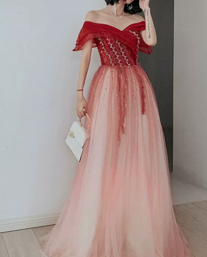 Robe de bal de princesse bustier à volants en satin long, robe de soirée C8117