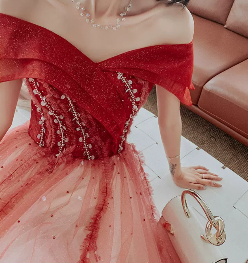 Robe de bal de princesse bustier à volants en satin long, robe de soirée C8117
