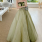 Robe de bal de princesse bustier à volants en satin long, robe de soirée C8117