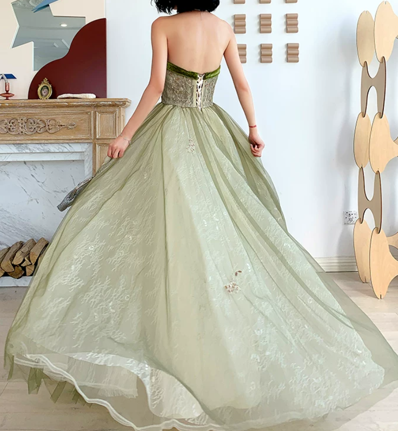 Robe de bal de princesse bustier à volants en satin long, robe de soirée C8117