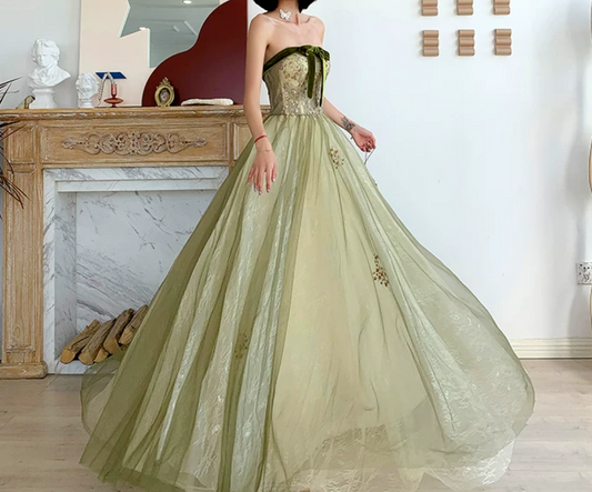 Charming Strapless Green Prom Dress Sequins Bow A-Line Evening Dress C9025