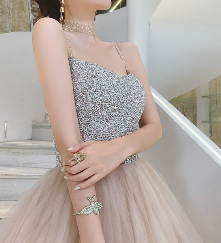 Robe de bal de princesse bustier à volants en satin long, robe de soirée C8117