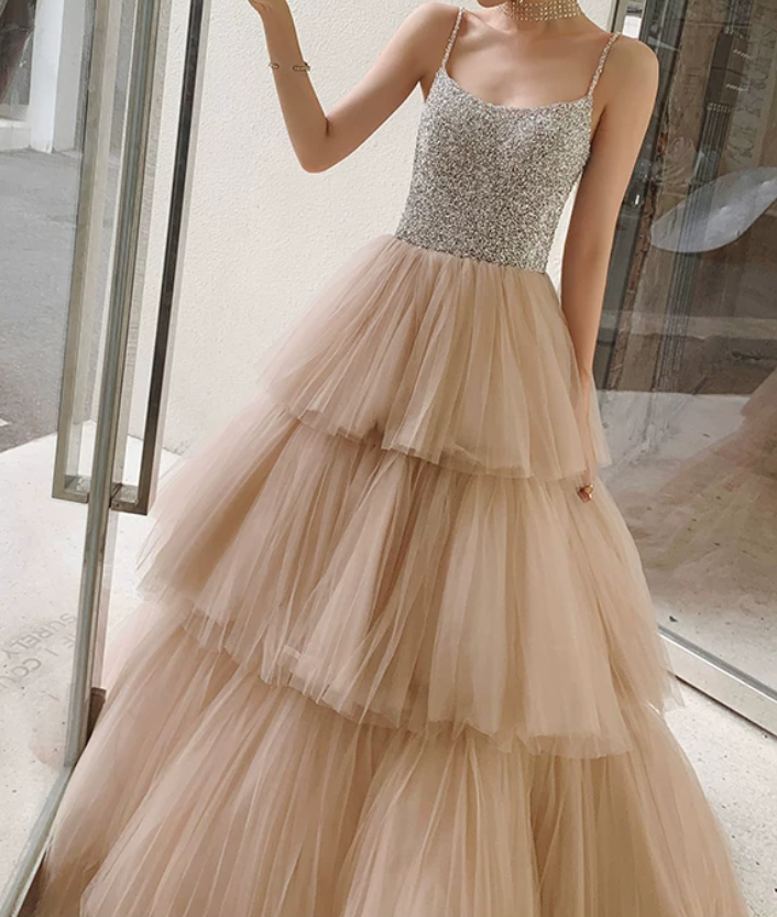 Robe de bal de princesse bustier à volants en satin long, robe de soirée C8117