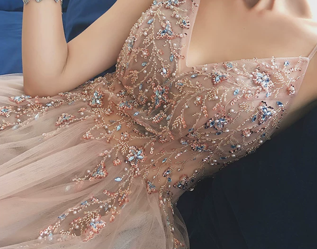 Glamorous Spaghetti Straps Pink Prom Dress Beading Slit Tulle A-Line Evening Dress C9031