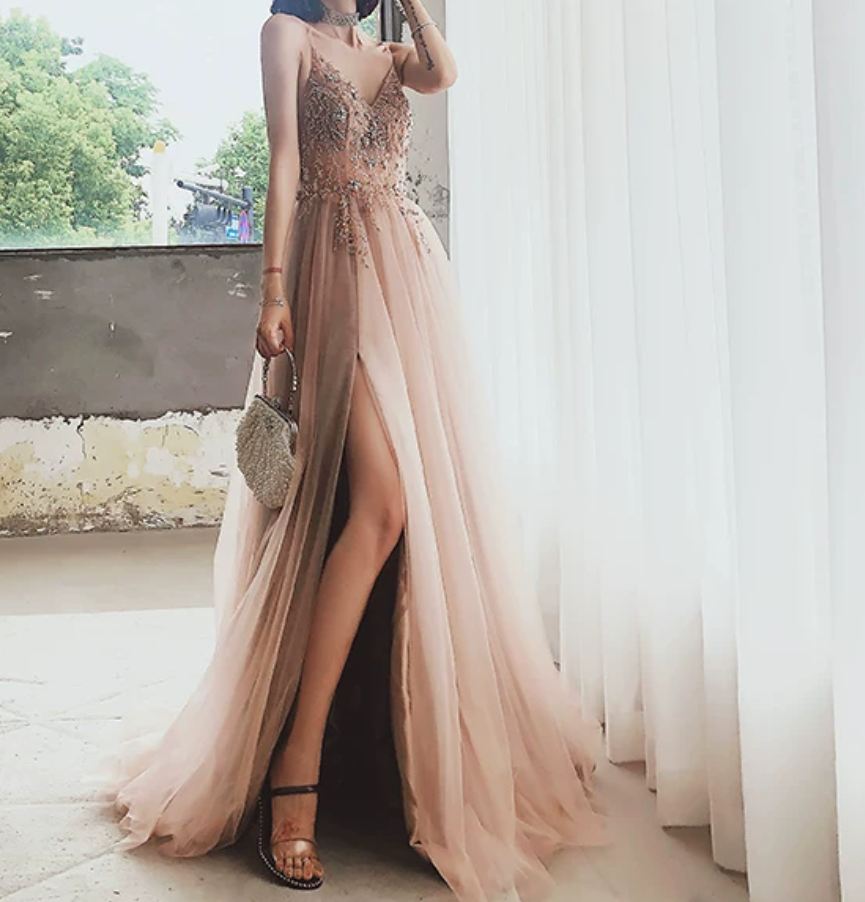 Glamorous Spaghetti Straps Pink Prom Dress Beading Slit Tulle A-Line Evening Dress C9031