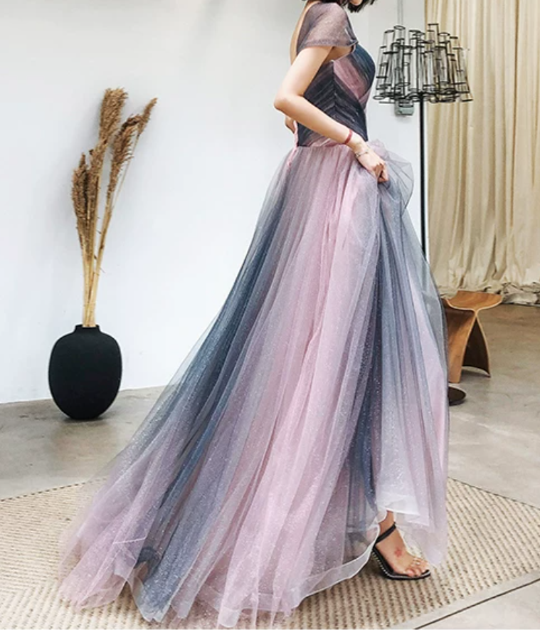Robe de bal de princesse bustier à volants en satin long, robe de soirée C8117