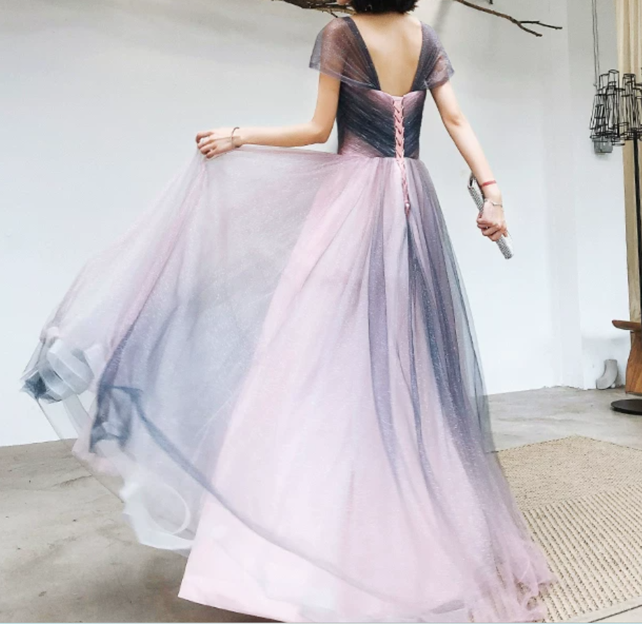 Robe de bal de princesse bustier à volants en satin long, robe de soirée C8117