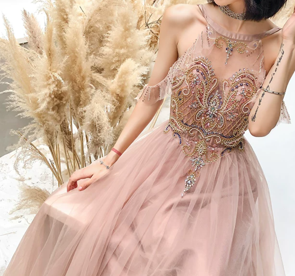 Robe de bal de princesse bustier à volants en satin long, robe de soirée C8117
