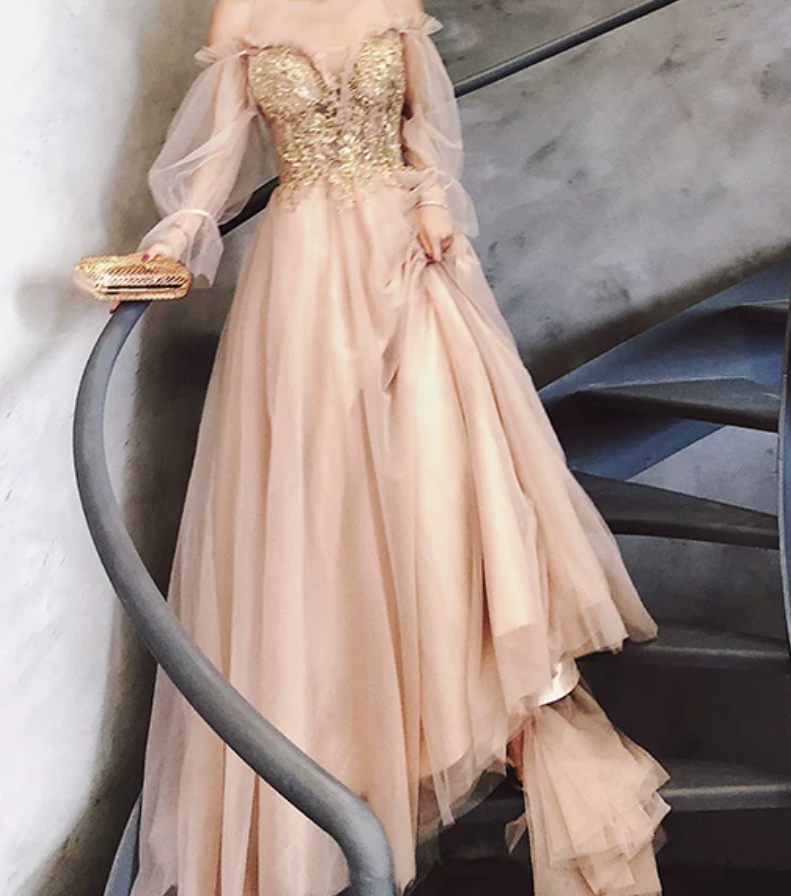 Robe de bal de princesse bustier à volants en satin long, robe de soirée C8117