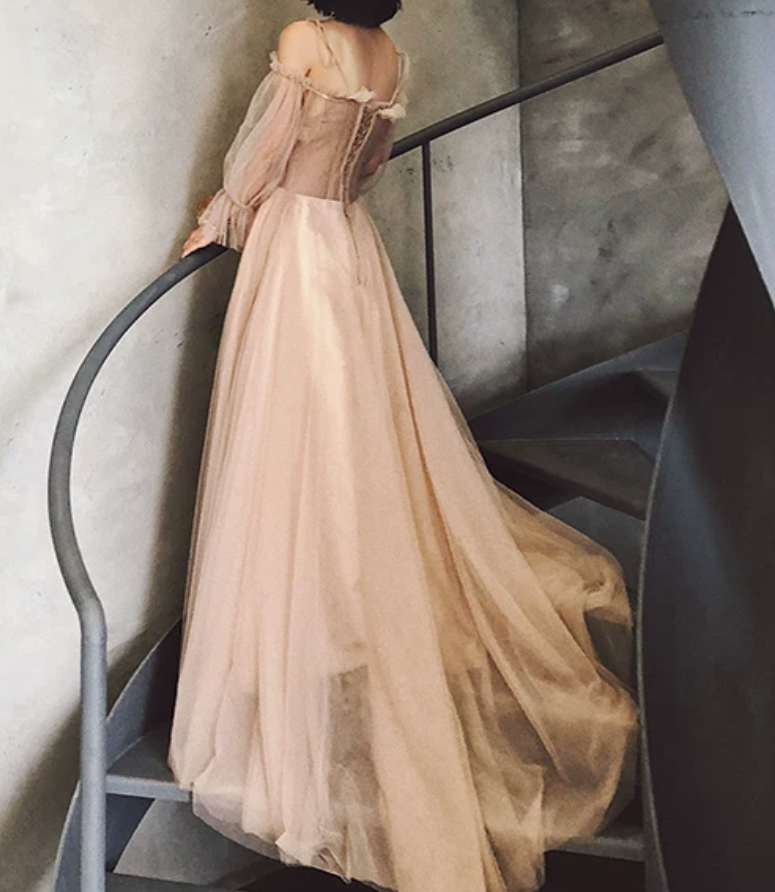 Robe de bal de princesse bustier à volants en satin long, robe de soirée C8117