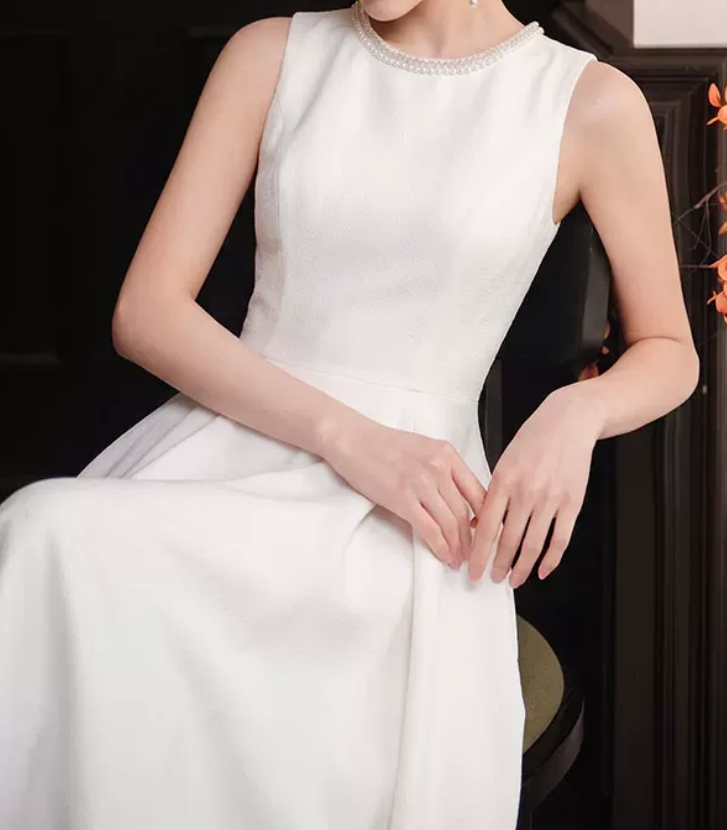 Superbe robe de mariée sirène bustier en satin et tulle, longue et en dentelle, C4563