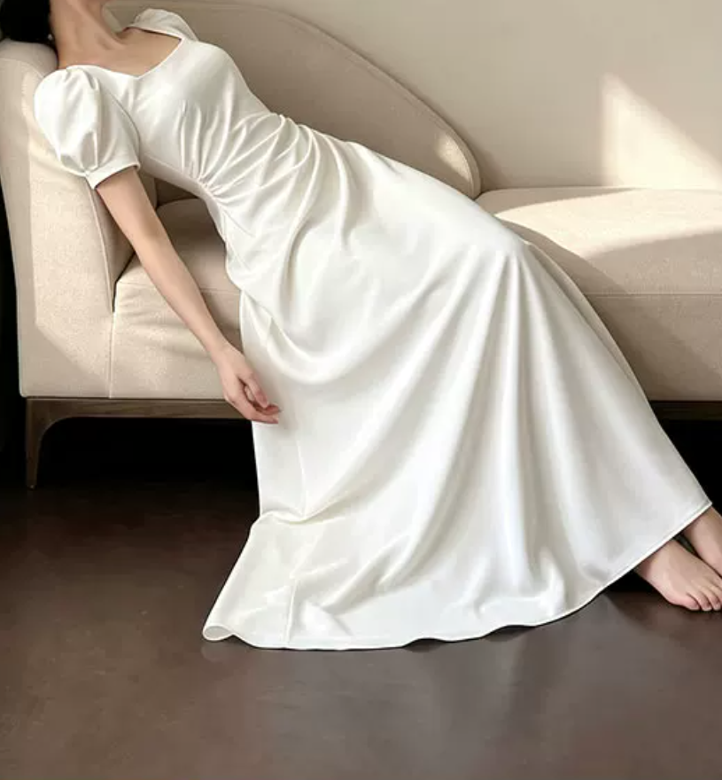 Superbe robe de mariée sirène bustier en satin et tulle, longue et en dentelle, C4563