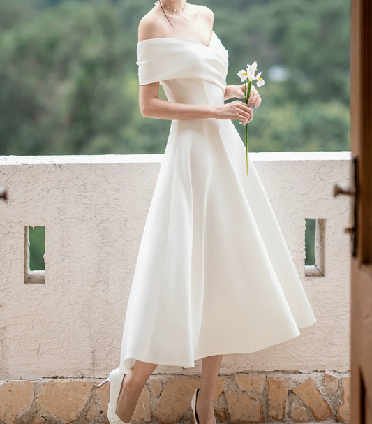 Superbe robe de mariée sirène bustier en satin et tulle, longue et en dentelle, C4563